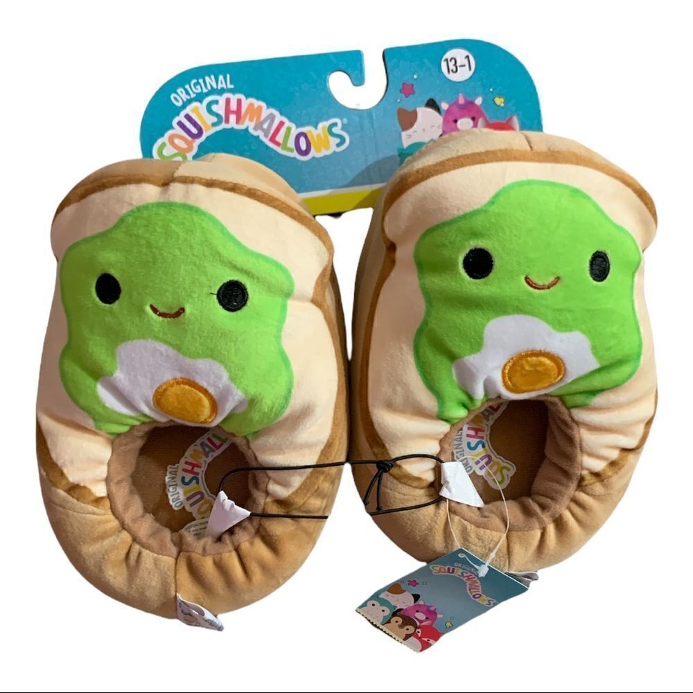 Squishmallow Sinclair Avocado Toast Slippers